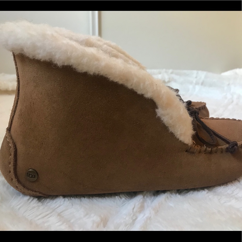 UGG Alena Moccasin - Picture 6 of 14
